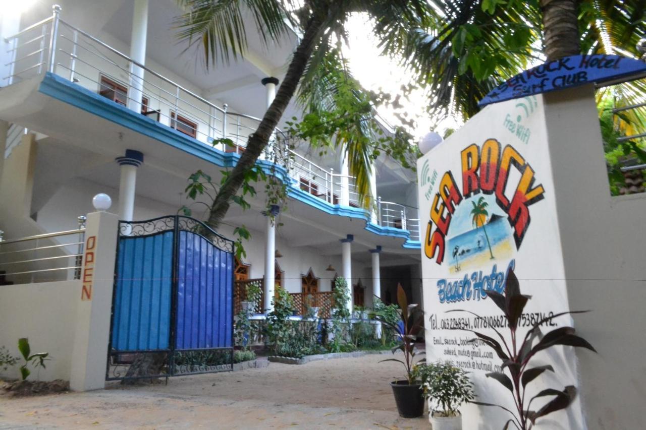 Sea Rock Beach Hotel Vịnh Arugam Ngoại thất bức ảnh